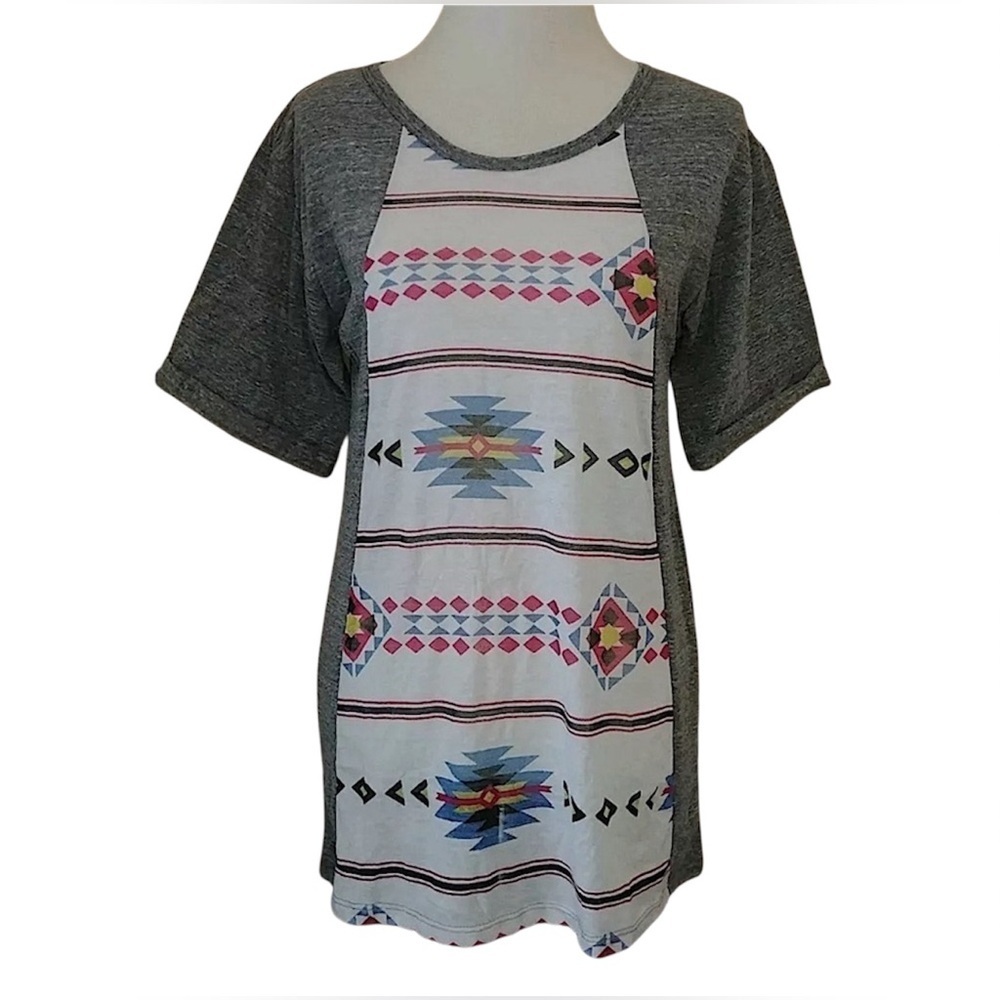 Freeloader Tunic Tee Southwest Aztec Gray White Modcloth Raglan Sleeve Small NEW
